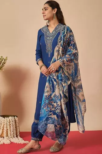Women Ethnic Motifs Embroidered Regular Thread Work Kurta with Pyjamas & With Dupatta