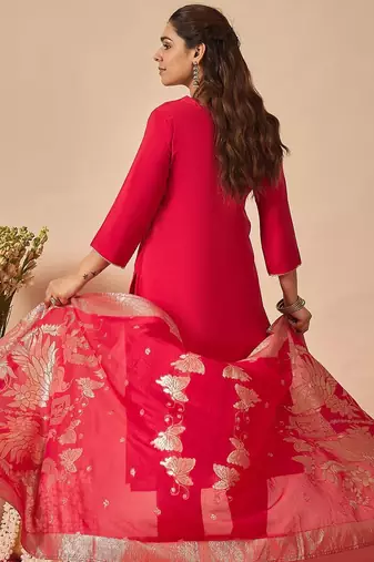 Women Ethnic Motifs Embroidered Regular Thread Work Kurta with Trousers & With Dupatta