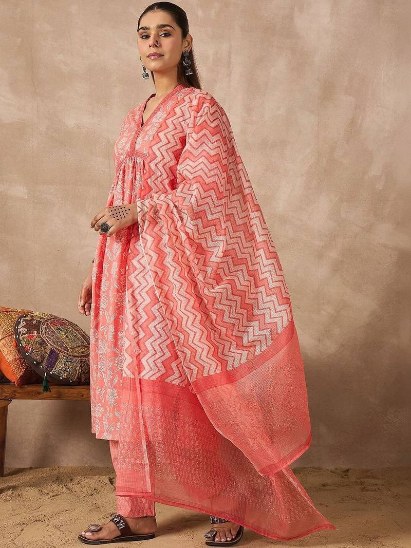 Women Floral Printed Empire Pure Cotton Kurta with Trousers & With Dupatta