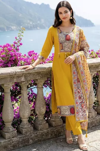 Women Ethnic Motifs Printed Regular Thread Work Kurta with Trousers & With Dupatta