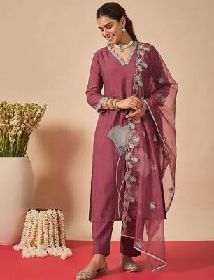 Women Ethnic Motifs Embroidered Regular Thread Work Kurta with Trousers & With Dupatta 1