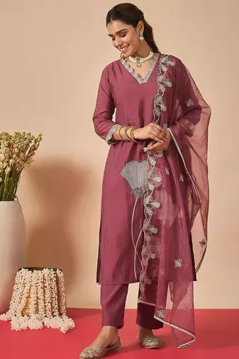 Women Ethnic Motifs Embroidered Regular Thread Work Kurta with Trousers & With Dupatta
