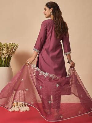 Women Ethnic Motifs Embroidered Regular Thread Work Kurta with Trousers & With Dupatta 6