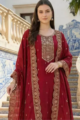 Women Ethnic Motifs Embroidered Regular Thread Work Kurta with Trousers & With Dupatta