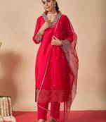 Women Ethnic Motifs Yoke Design Regular Thread Work Kurta with Trousers & With Dupatta