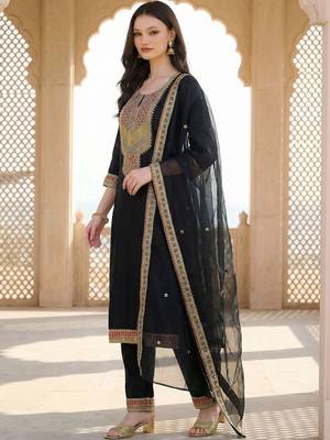 Women Ethnic Motifs Embroidered Regular Thread Work Kurta with Trousers & With Dupatta 1