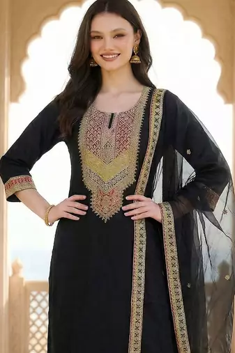 Women Ethnic Motifs Embroidered Regular Thread Work Kurta with Trousers & With Dupatta