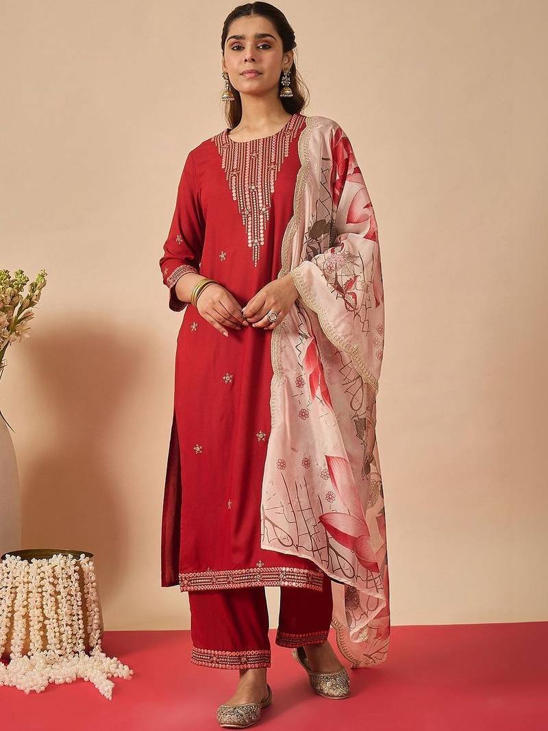 Women Ethnic Motifs Embroidered Regular Thread Work Kurta with Trousers & With Dupatta