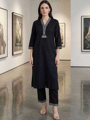 Women Regular Kurta with Trousers 5