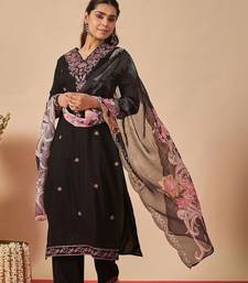 Women Ethnic Motifs Embroidered Regular Thread Work Kurta with Trousers & With Dupatta