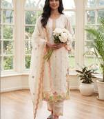 Women Floral Embroidered Regular Thread Work Kurta with Trousers & With Dupatta