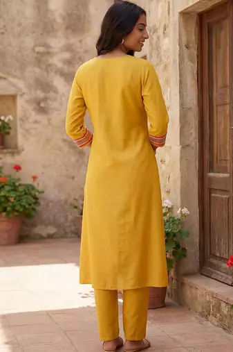 Women Tiered Gotta Patti Kurta with Trousers