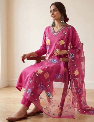 Women Floral Printed Regular Pure Cotton Kurta with Trousers & With Dupatta 1