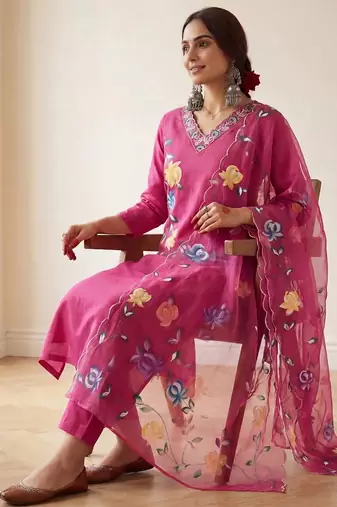 Women Floral Printed Regular Pure Cotton Kurta with Trousers & With Dupatta