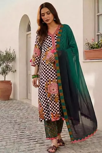 Women Floral Printed Regular Thread Work Pure Cotton Kurta with Trousers & With Dupatta