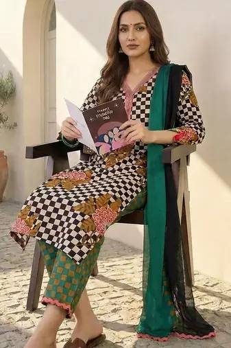 Women Floral Printed Regular Thread Work Pure Cotton Kurta with Trousers & With Dupatta