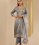 Women Ethnic Motifs Thread Work Kurta with Trousers & With Dupatta