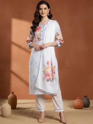 Women Floral Printed Regular Beads and Stones Linen Kurta with Trousers & With Dupatta 3