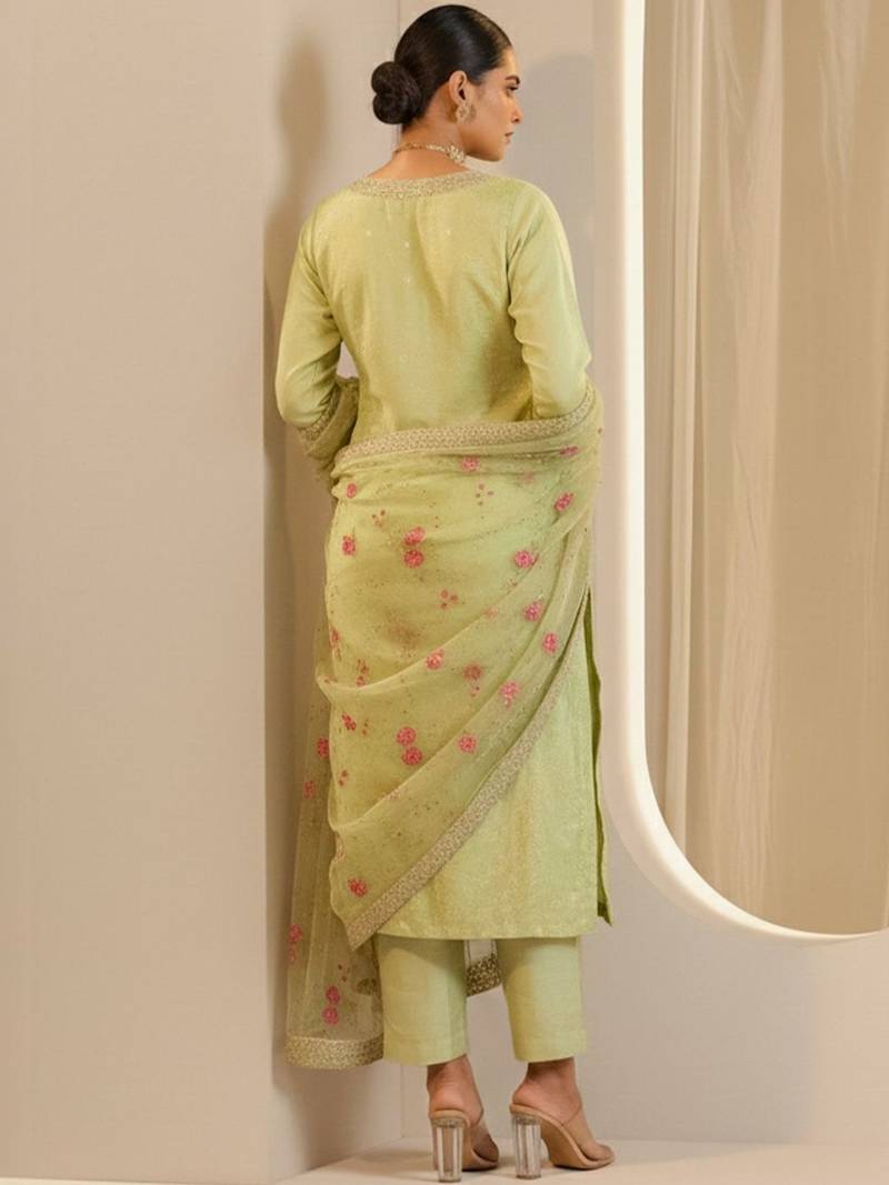 Women Ethnic Motifs Embroidered Regular Thread Work Kurta with Trousers & With Dupatta