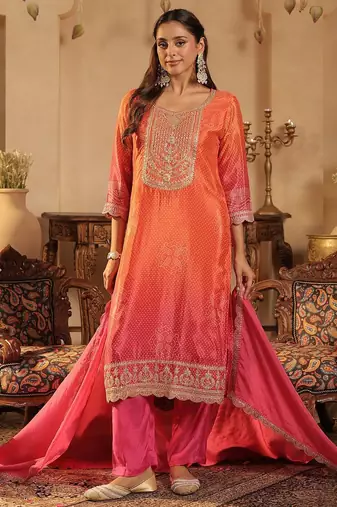 Women Ethnic Motifs Printed Regular Thread Work Kurta with Trousers & With Dupatta