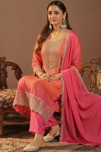 Women Ethnic Motifs Printed Regular Thread Work Kurta with Trousers & With Dupatta
