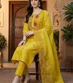 Women Floral Embroidered Regular Thread Work Kurta with Trousers & With Dupatta