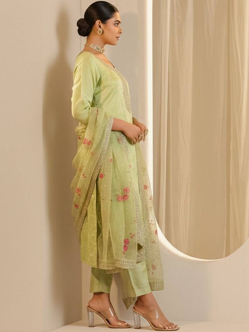 Women Ethnic Motifs Embroidered Regular Thread Work Kurta with Trousers & With Dupatta
