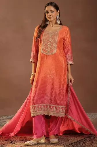 Women Ethnic Motifs Printed Regular Thread Work Kurta with Pyjamas & With Dupatta