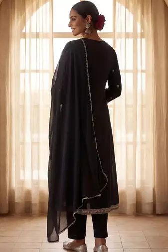 Women Ethnic Motifs Embroidered Angrakha Thread Work Kurta with Trousers & With Dupatta