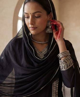 Women Ethnic Motifs Embroidered Angrakha Thread Work Kurta with Trousers & With Dupatta 5