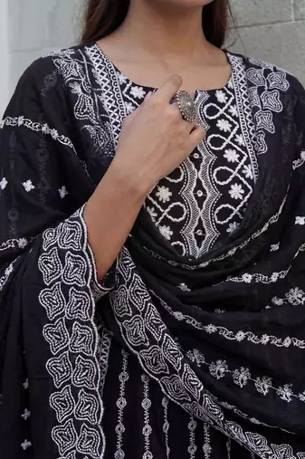 Women Ethnic Motifs Embroidered Panelled Thread Work Pure Cotton Kurta with Trousers & With Dupatta