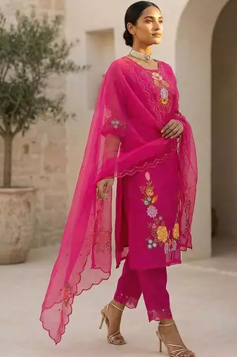 Women Floral Embroidered Regular Thread Work Kurta with Trousers & With Dupatta