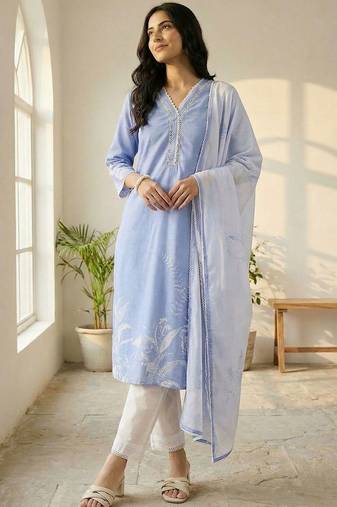 Women Floral Printed Regular Thread Work Linen Kurta with Trousers & With Dupatta