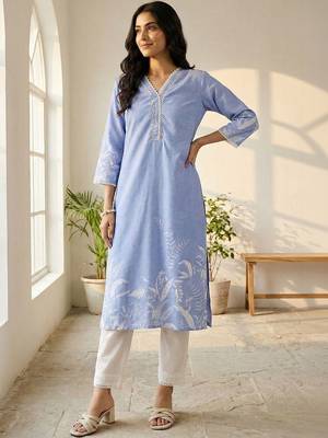 Women Floral Printed Regular Thread Work Linen Kurta with Trousers & With Dupatta 6