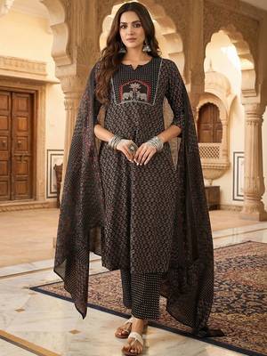 Women Ethnic Motifs Printed Regular Thread Work Pure Cotton Kurta with Trousers & With Dupatta 1