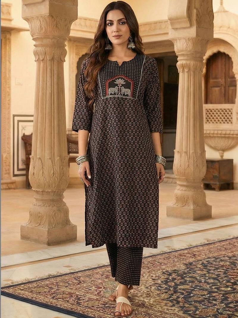 Women Ethnic Motifs Printed Regular Thread Work Pure Cotton Kurta with Trousers & With Dupatta