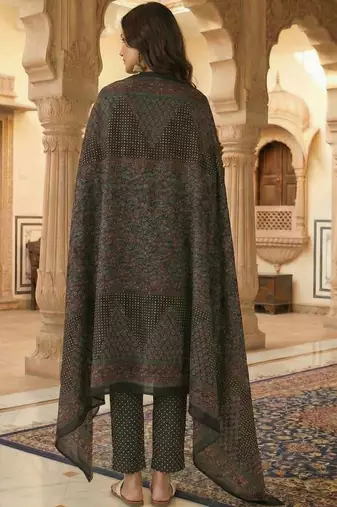 Women Ethnic Motifs Printed Regular Thread Work Pure Cotton Kurta with Trousers & With Dupatta