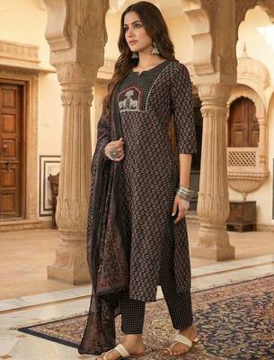 Women Ethnic Motifs Printed Regular Thread Work Pure Cotton Kurta with Trousers & With Dupatta 5