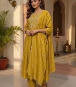 Women Ethnic Motifs Embroidered Pleated Thread Work Kurta with Trousers & With Dupatta