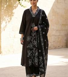 Women Floral Embroidered Regular Thread Work Pure Cotton Kurta with Trousers & With Dupatta