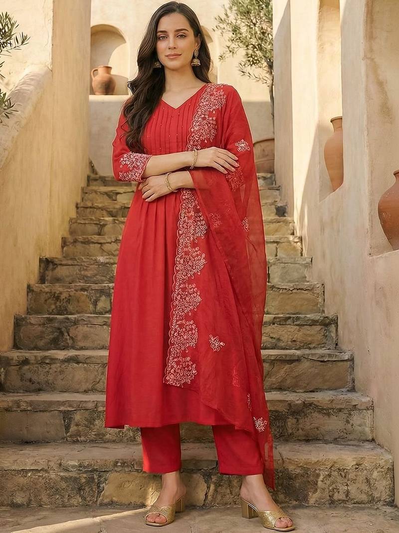 Women Ethnic Motifs Panelled Thread Work Kurta with Trousers & With Dupatta