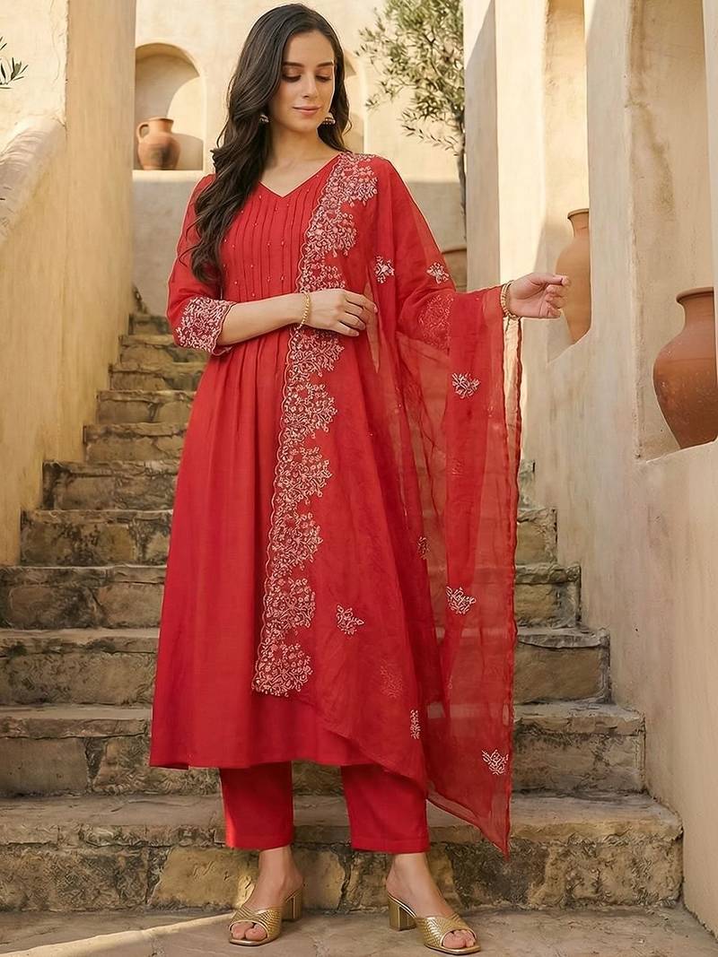 Women Ethnic Motifs Panelled Thread Work Kurta with Trousers & With Dupatta