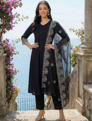 Women Ethnic Motifs Regular Thread Work Kurta with Trousers & With Dupatta 2