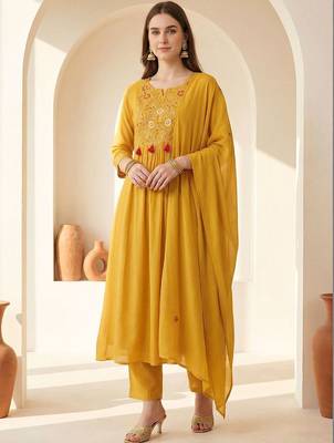 Women Ethnic Motifs Embroidered Pleated Thread Work Kurta with Trousers & With Dupatta 3