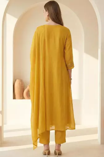 Women Ethnic Motifs Embroidered Pleated Thread Work Kurta with Trousers & With Dupatta