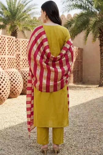 Women Embroidered Regular Kurta with Trousers & With Dupatta