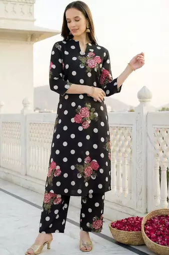 Women Floral Printed Regular Pure Cotton Kurta with Trousers