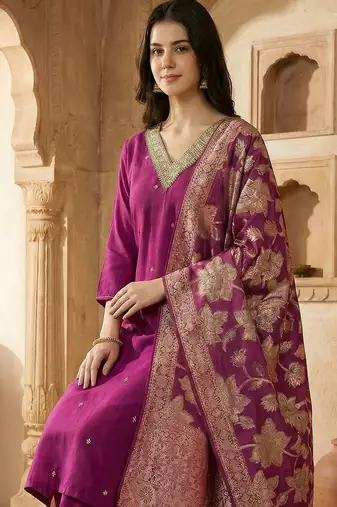 Women Ethnic Motifs Embroidered Regular Thread Work Kurta with Trousers & With Dupatta