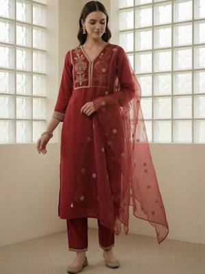Women Ethnic Motifs Embroidered Regular Thread Work Kurta with Trousers & With Dupatta 1