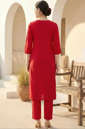 Women Ethnic Motifs Embroidered Regular Thread Work Kurta with Trousers